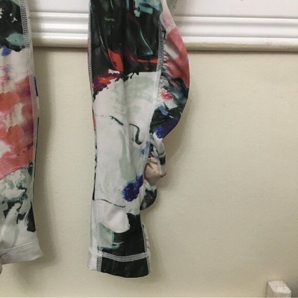 Lululemon Speed Tight III *All Full-On Luxtreme Pigment Wave Multi/Black/Plum - Picture 7 of 11